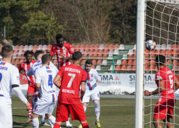 Finalja e Kupës, Ministria lejon 1 mijë tifozë në stadium dhe bën “lëmsh” FSHF-në