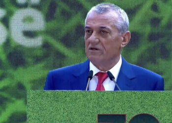 Ruçi largohet nga politika: Pas 30 viteve erdhi momenti, në shtator dorëzoj mandatin e deputetit