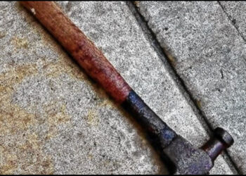 E rëndë në Maqedoninë e Veriut, gruaja vret burrin shqiptar me çekiç