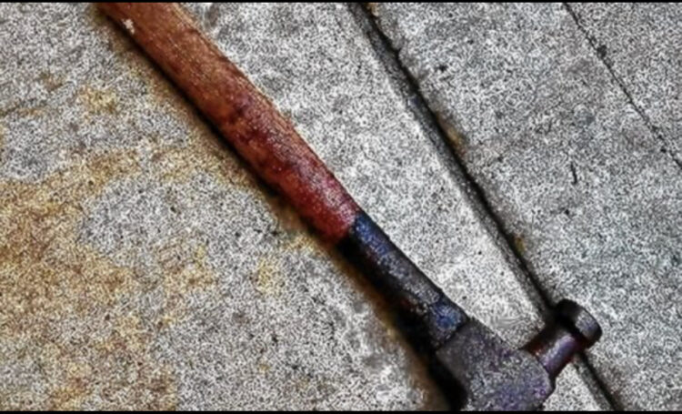 E rëndë në Maqedoninë e Veriut, gruaja vret burrin shqiptar me çekiç