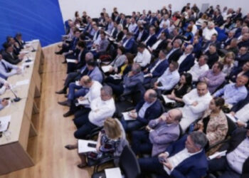 PD mbledh Kuvendin, zbardhen tre pikat, Basha largon Nishanin