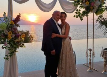 Italiani bën dasmën në hotelin luksoz të Vlorës me çek të falsifikuar