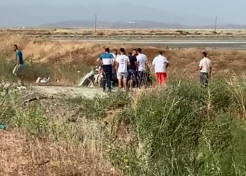 Aksident tragjik në rrugën Vlorë – Levan, katër viktima, mes tyre dy fëmijë