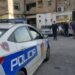 Në tentativë për t’u fshehur nga policia/ Furgoni që transportonte sirianët përplas 5 makina