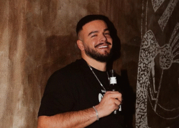 Fation Kuqari bëhet pjesë e ekranit, ja ku do e shohim së shpejti ish-konkurrentin e “Për’puthen”