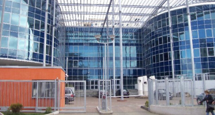 Lihet në burg polici që shpërndanin kokainë, biseda me shokun trafikant: Jepu lekë se atë duan