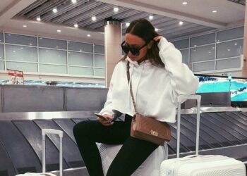 Për udhëtimin e radhës: 9 ide veshjesh për në aeroport! (FOTO)