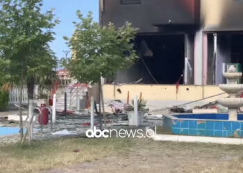 Katër të lënduar nga shpërthimi në Velipojë, QSUT: Me djegie të rënda në trup, po marrin kujdes intensiv