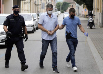 Me pranga dhe këmishën me gjak, sa vite burg rrezikon shoferi që shkaktoi tragjedinë shqiptare?