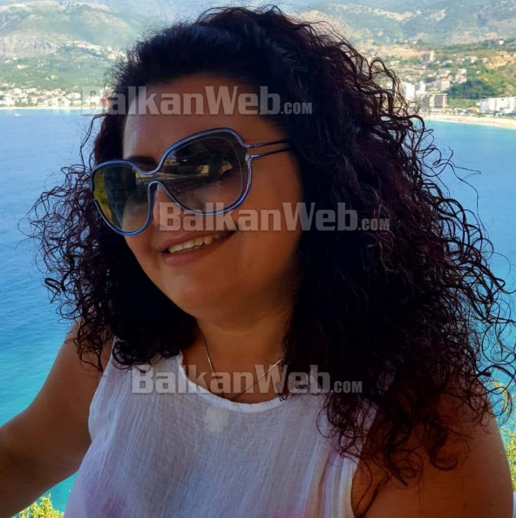 U vra nga bashkëshorti me thikë në Bubq,  kjo është 45-vjeçarja Klarita Ismalaja