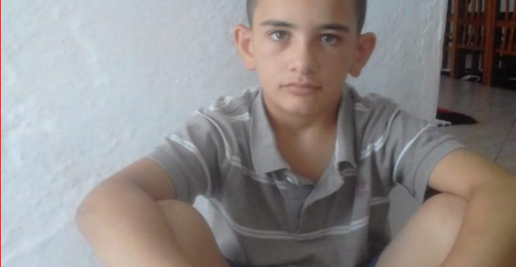 Tentoi të trafikonte 12-vjeçarin e humbur, arrestohet 50-vjeçarja në Sarandë