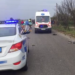 Aksident i dyfishtë në Fier, makina e policit përplaset me një autobus dhe një mjet tjetër