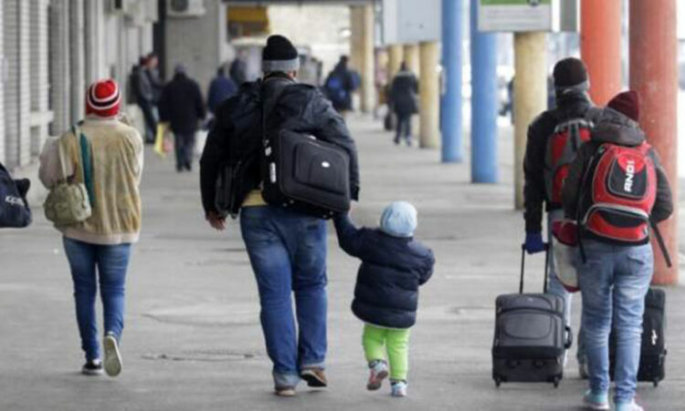 207 mijë shqiptarë kanë aplikuar për azil në BE nga 2010-a, rreth 33% e tyre ishin minorenë