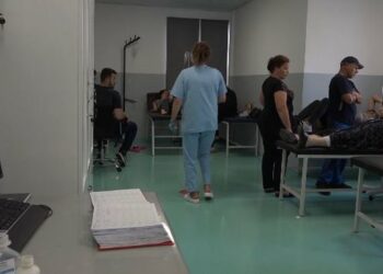 Helmimi masiv në Deçan, flet Vuçiç: Mjeti me targa serbe nuk ishte as 500 metra afër burimit të ujit