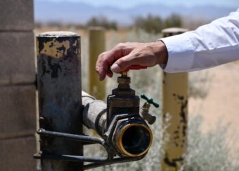 Është aq vapë, saqë hajdutët po vjedhin ujin