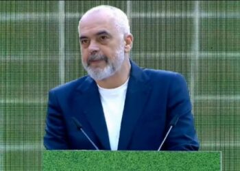 Rama: Regjistrimi në gjimnaze do të bëhet përmes portalit e-Albania