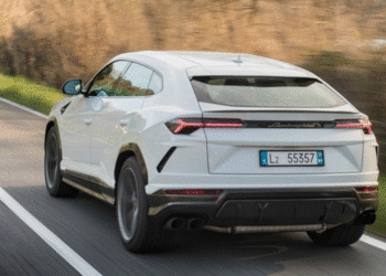 Kompania në telashe, më shumë se 10 mijë Lamborghini kthehen në pikat ku janë blerë