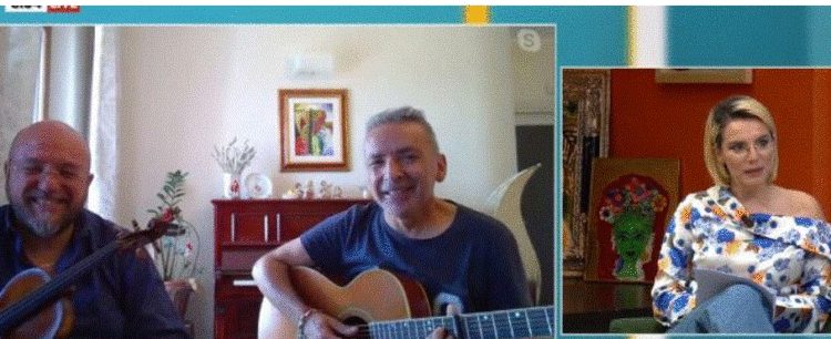 “25 gërsheta” në versionin rock, grupi arbëresh që ndërthur muzikën me traditën