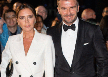 David dhe Victoria Beckham e urojnë kështu njëri-tjetrin për 22-vjetorin e martesës