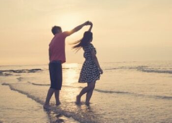 Këto tri shenja të Zoodiakut do të përjetojnë dashuri magjike në shtator