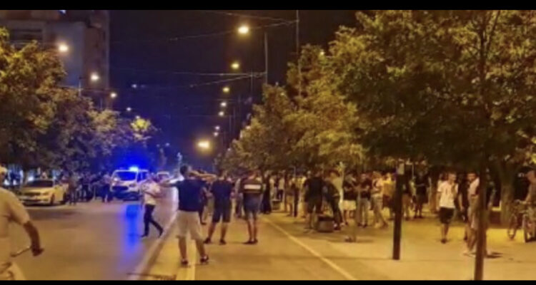 Plas arma në qendër të Lushnjes, vritet pronari i lokalit, plagoset një tjetër biznesmen