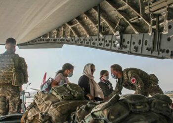 Katër shtetas të Kosovës evakuohen nga Afganistani