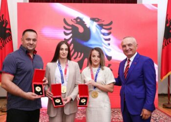 Fituan medalje ari në Lojërat Olimpike “Tokyo 2020”, presidenti Ilir Meta vlerëson me “Nderi i Kombit” dy xhudistët nga Kosova