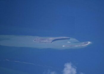 Shpërthimi vullkanik krijon një ishull të ri (Video)