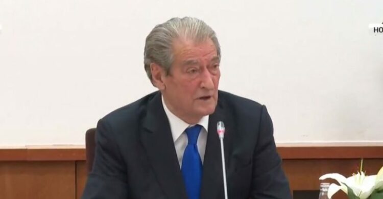 Berisha për takimin Basha-Kim: Kryetari i PD-së ka kërkuar prova e fakte