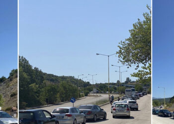 Temperaturat 40 °C, pala greke torturon shqiptarët në Kakavije: Radha shkon 4 km
