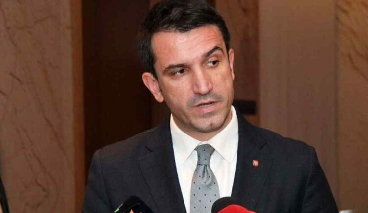 Zjarri te Sarajet e Toptanëve, Veliaj: Do shpallet muze dhe do hapet për publikun! Nis shpronësim i përshpejtuar për pronarët