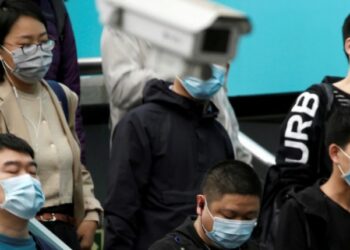 Pekini zyrtar: Fajësimi i Kinës për COVID-19 nuk e pastron SHBA-në