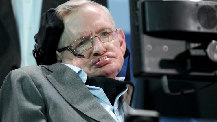 4 teori të ‘çuditshme’ të Stephen Hawking që dolën të ishin të vërteta