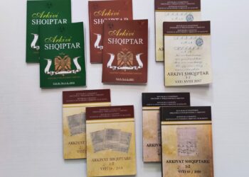 “Arkivat Shqiptare”/ Drejtoria e Arkivave fton për pjesëmarrje në botimin e numrit të ri të revistës shkencore