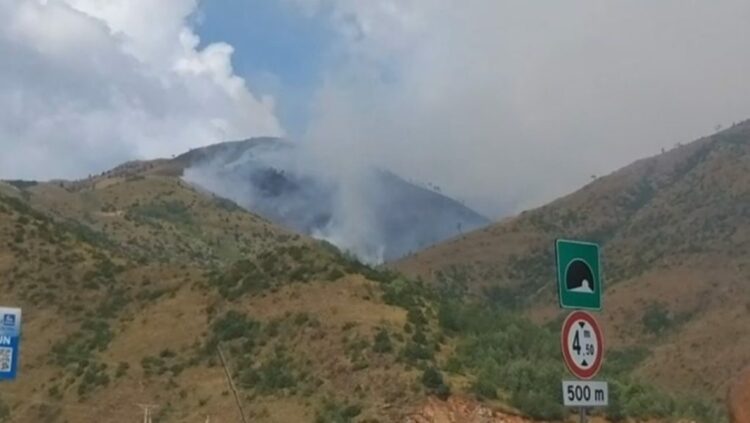 Zjarret në vend/ Problematike situata në Majën e Rrunës dhe në Dibër