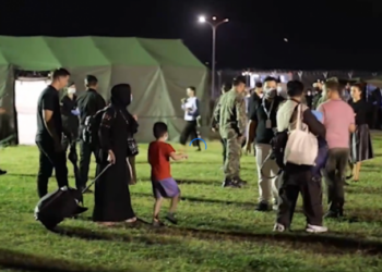 121 afganë/ Kim: Shqipëria ofroi mbrojtje, krenare t’ju quajmë mik dhe aleat