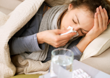 Shenjat e variantit Delta të covid/ Çfarë duhet t’i kushtojmë vëmendje