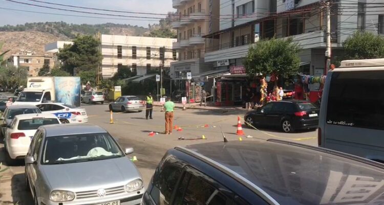 Makina në Lezhë përplas një fëmijë teksa kalonte rrugën, 6-vjeçari në gjendje të rëndë