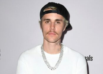 Justin Bieber klasifikohet si artisti më i transmetuar i Spotify