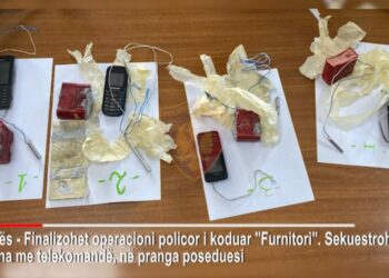 Kapet në Durrës 50-vjeçari, iu gjetën 4 mina me telekomandë