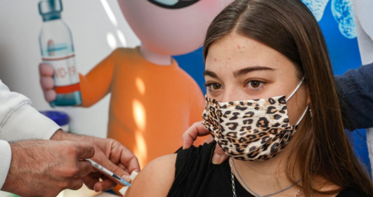 Rekord rastesh me COVID-19 në Izrael. Mbi 10 mijë raste në 24 orë