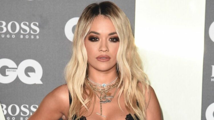 Rita Ora shpërthen në lot në ‘The Voice of Australia’