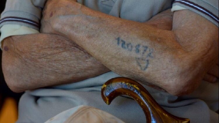 Qeveria e Sllovakisë kërkon falje për ligjet kundër hebrenjve