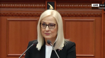 Lindita Nikolla lëshon vendimin e parë: Kuvendi mblidhet të hënën