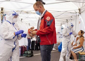 Gjermani: Të pavaksinuarit mbeten pa rrogë gjatë karantinës