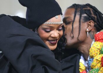 Nga Rihanna tek Rita Ora, çfarë veshën yjet në Met Gala 202?