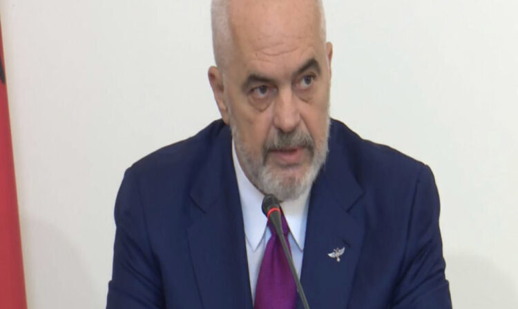 Rama mbledh qeverinë, i njeh me etikën: Ndalohen udhëtimet e luksit dhe dhuratat me vlerë