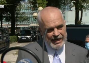 Rama pas largimit të Berishës: Dora ime mbetet e shtrirë për Lulzim Bashën