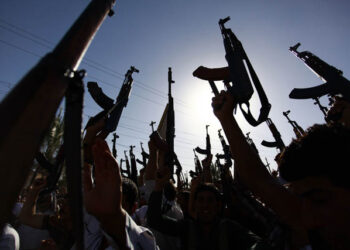 Talebanët përballen me armikun e ngjashëm, ISIS i kërcënon me sulme dhe taktika të njëjta