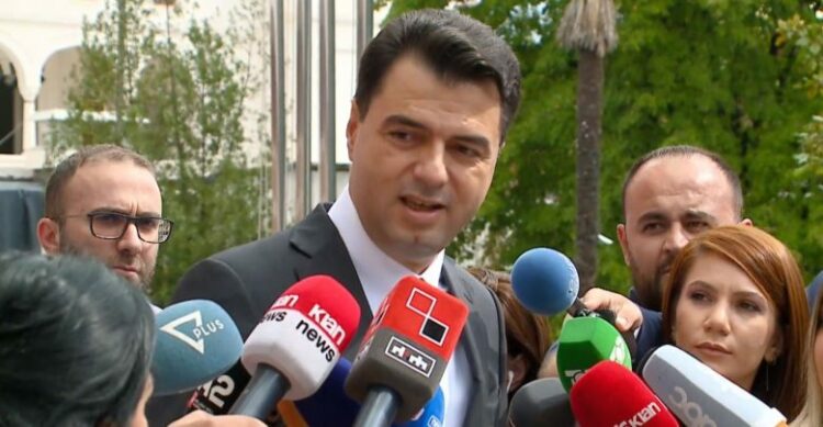 Lulzim Basha: Edi Rama më akuzonte si kukull e Berishës, Berisha më akuzon peng të Ramës